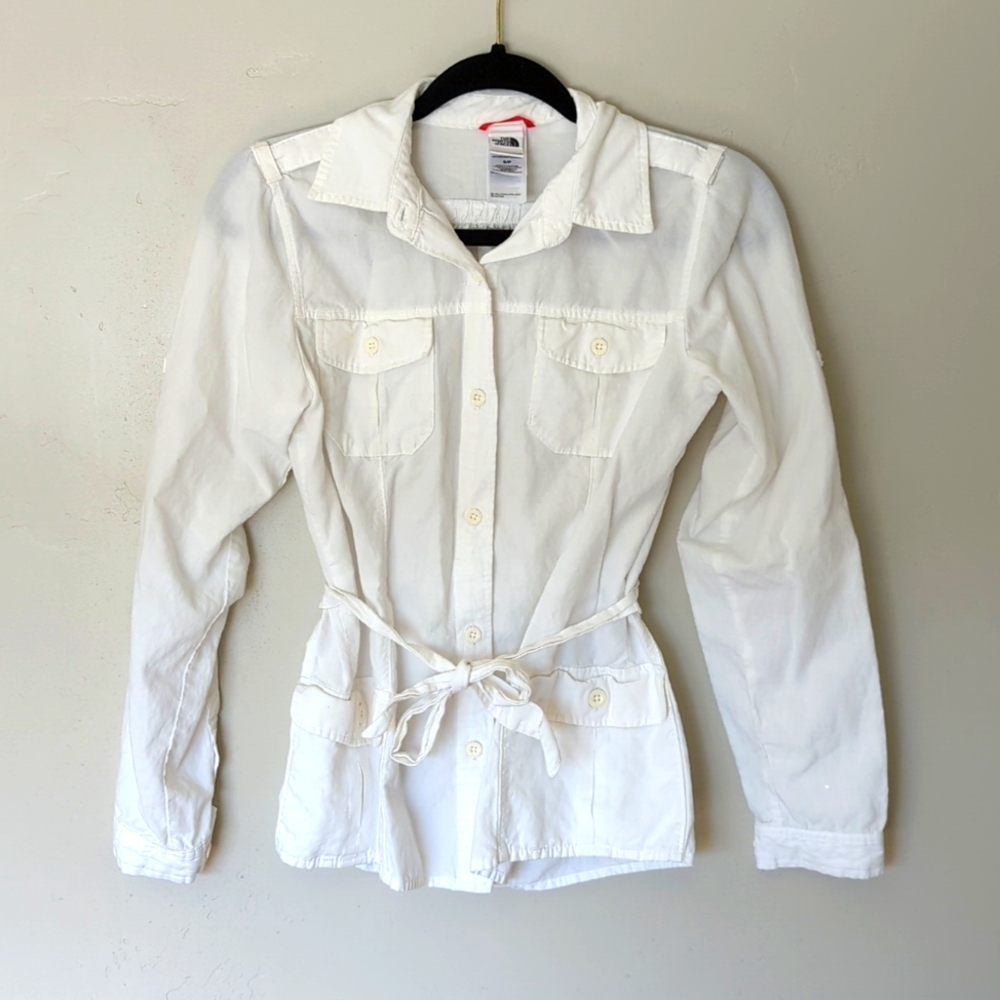 The North Face White Long Sleeve Button Down Women's Shirt Size‎ S